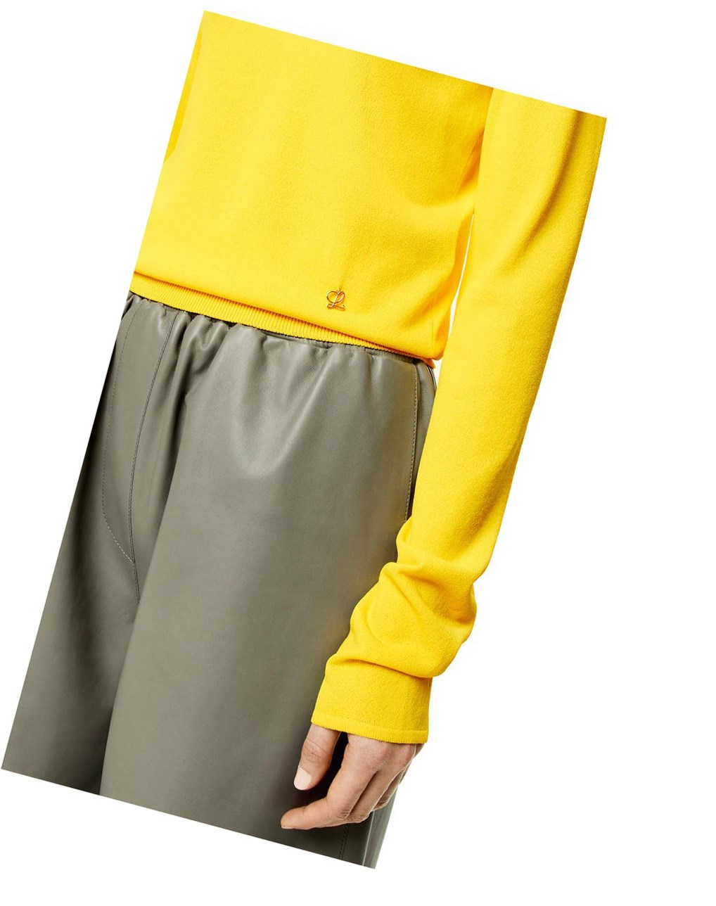 Loewe V-neck sweater in viscose Lemon | VM5238041